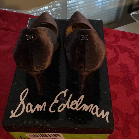 Sam Edelman Velvet Pumps - Picture 4 of 7
